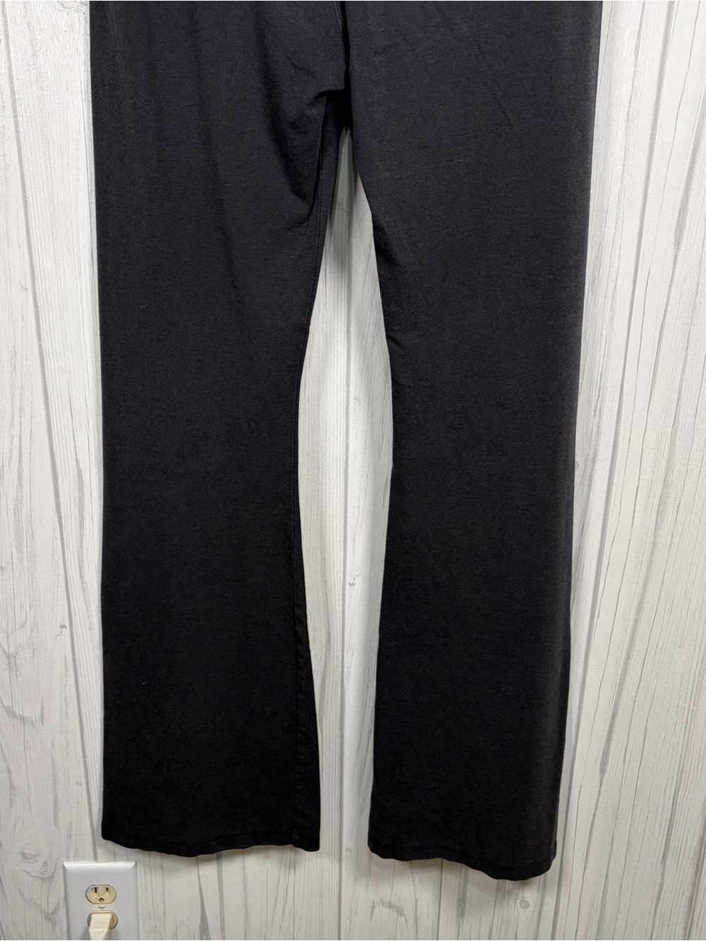 ECO YOGA Black Flare Leg Yoga Pant, Size Large - Picture 6 of 8